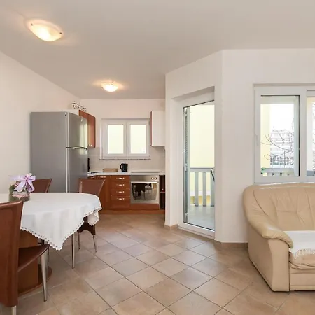 Luzina Apartment